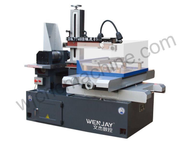 CNC Electric Spark Wire Cutting Machine Tool